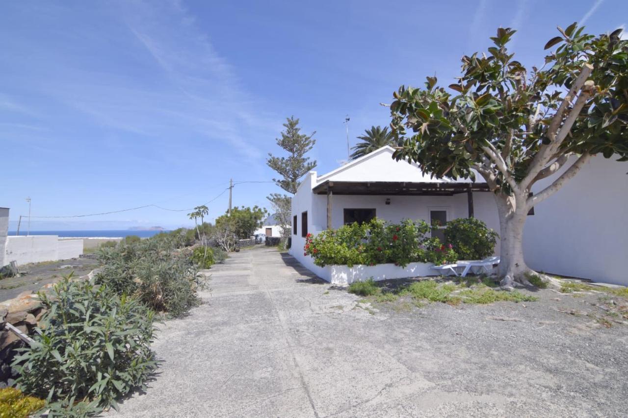 Casa Famara Villa Teguise  Exterior photo